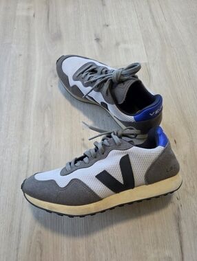 Veja SDU Alveomesh Light Grey Black Size 9